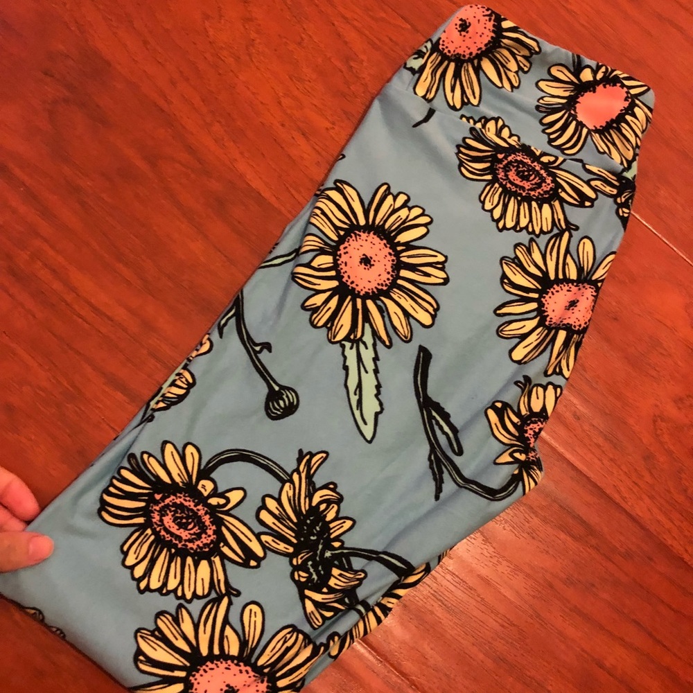 LuLaRoe Sunflower leggings